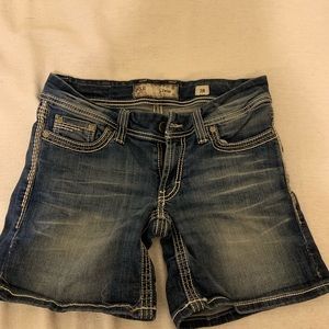BKE Denim Stella Shorts size 28
